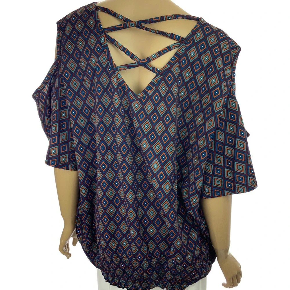 Goddess Cold-Shoulder Sz 3X Top Blouse Attached Necklace Stretch Hem Maroon/Blue - Picture 2 of 8